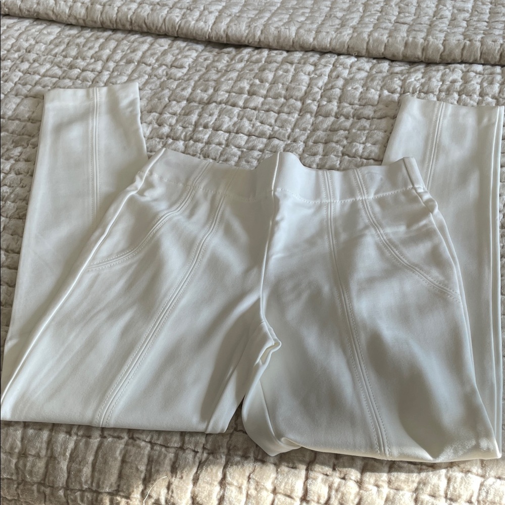 Jones New York Women's Winter White Skinny Pants